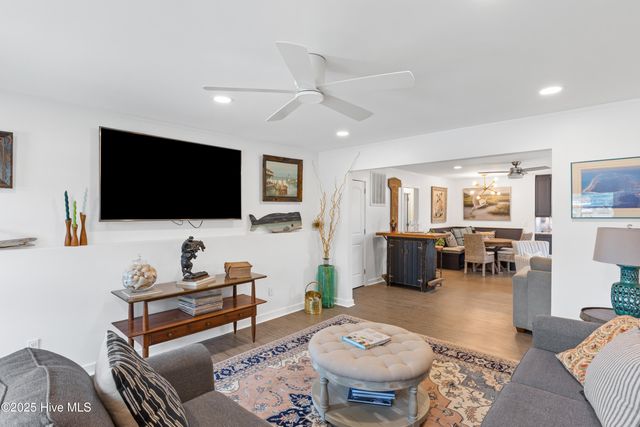 15 Coral Drive, Wrightsville Beach, NC 28480