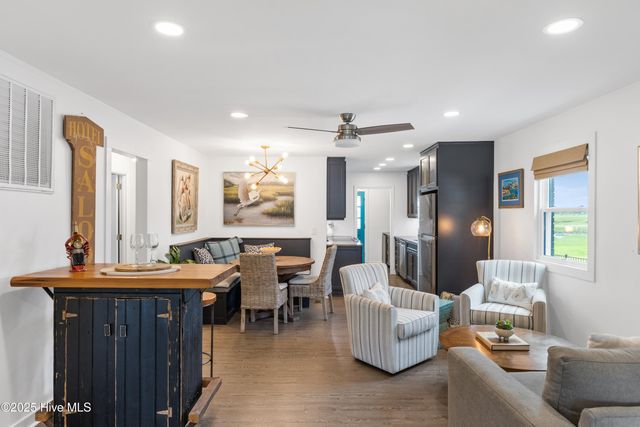 15 Coral Drive, Wrightsville Beach, NC 28480