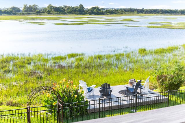 15 Coral Drive, Wrightsville Beach, NC 28480