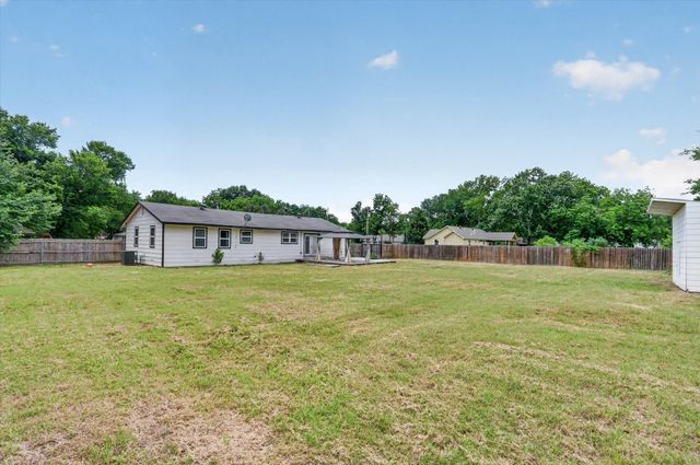 221 2nd Street, Wilmer, TX 75172