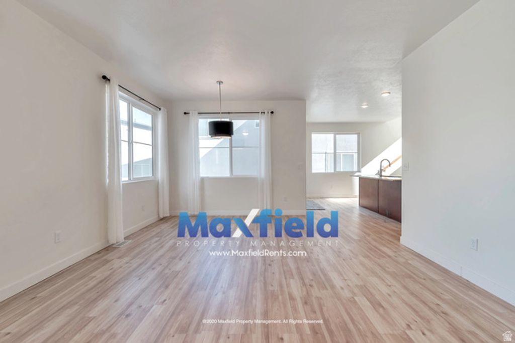 Image 5 of property listing at 13343 S FALLOWFIELD LN, Herriman, UT 84096