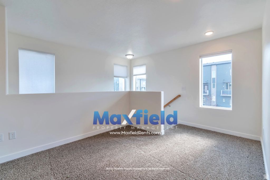 Image 10 of property listing at 13343 S FALLOWFIELD LN, Herriman, UT 84096