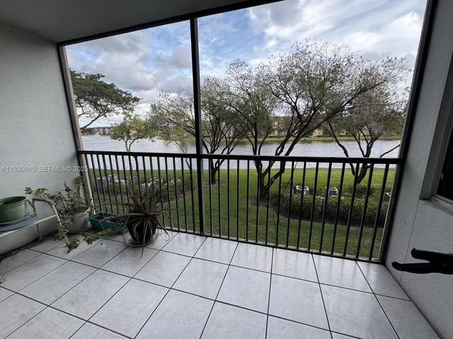 1351 SW 141st Ave 205G, Pembroke Pines, FL 33027
