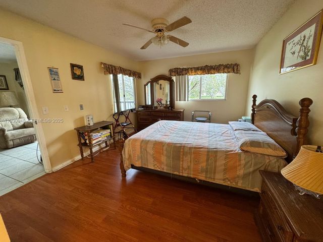 1351 SW 141st Ave 205G, Pembroke Pines, FL 33027