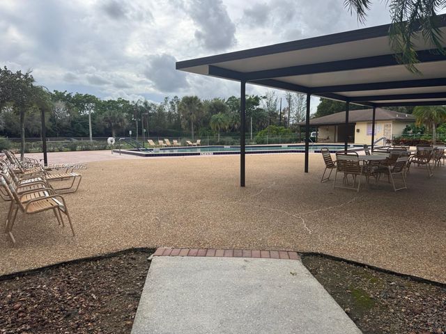 1351 SW 141st Ave 205G, Pembroke Pines, FL 33027