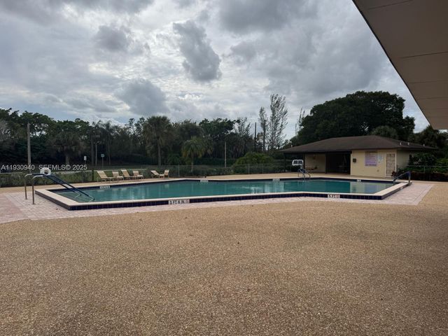 1351 SW 141st Ave 205G, Pembroke Pines, FL 33027