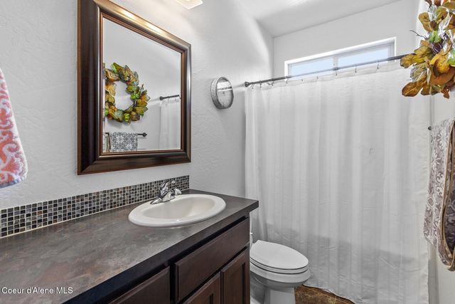 2854 W Sorbonne Dr, Coeur D'alene, ID 83815