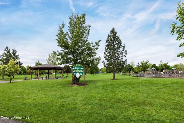 2854 W Sorbonne Dr, Coeur D'alene, ID 83815