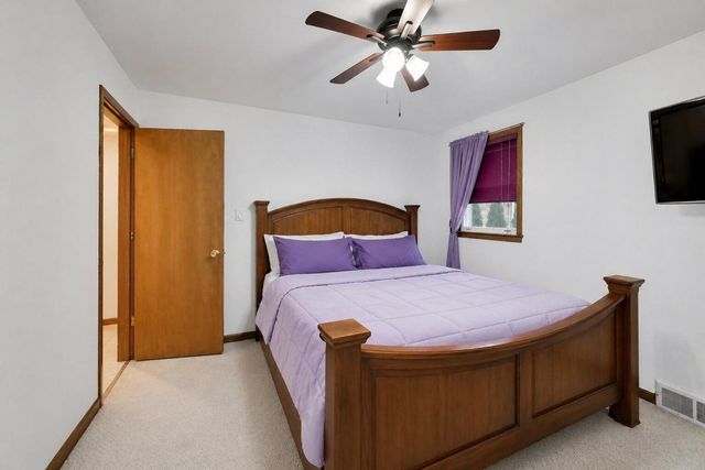8332 N Oketo Avenue, Niles, IL 60714