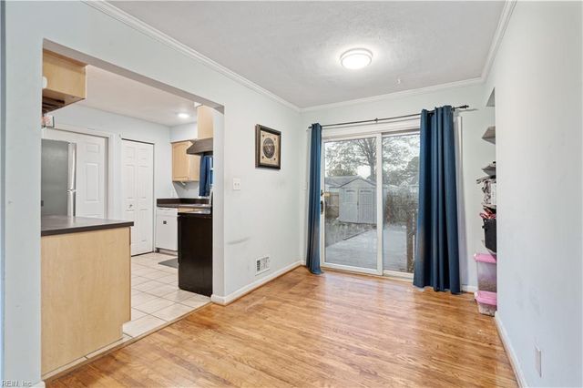 572 Rose Marie AVE, Virginia Beach, VA 23462