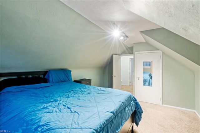 572 Rose Marie AVE, Virginia Beach, VA 23462