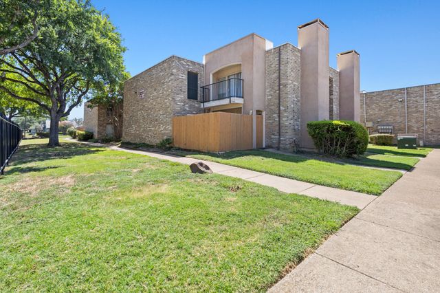 5634 Boca Raton Boulevard 209, Fort Worth, TX 76112