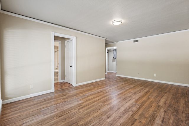 5634 Boca Raton Boulevard 209, Fort Worth, TX 76112