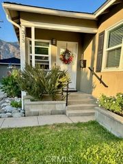 313 W Bennett Avenue, Glendora, CA 91741