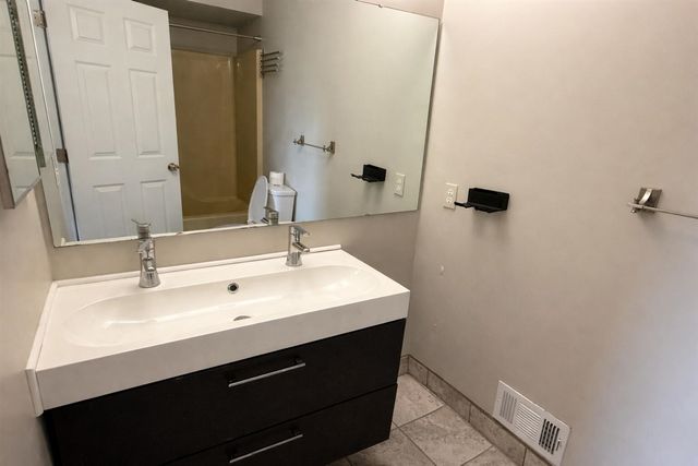 3496 Burbank Drive, Ann Arbor, MI 48105