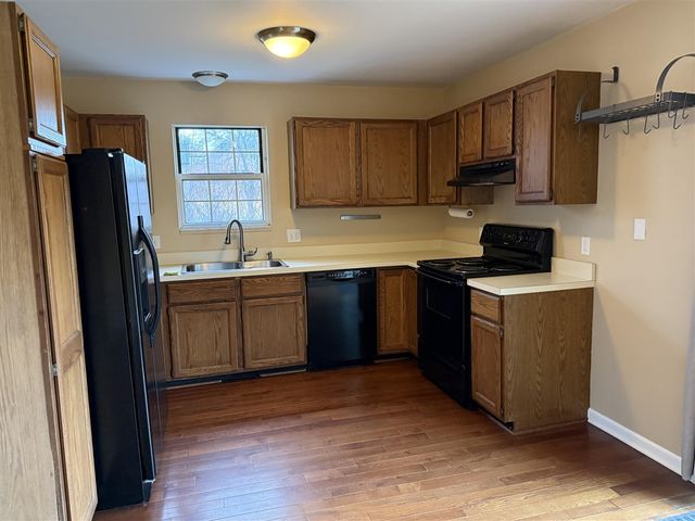 3496 Burbank Drive, Ann Arbor, MI 48105