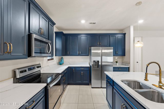 2817 IVY POST Drive, Jacksonville, FL 32226
