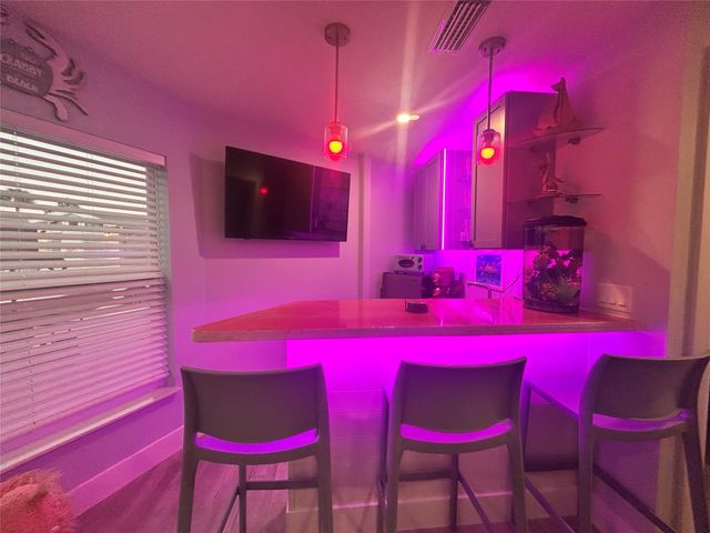 2045 Nettles Blvd, Jensen Beach, FL 34957