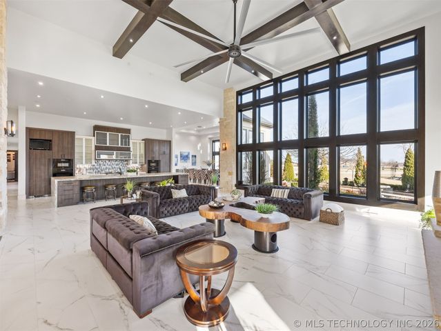 10286 S 305th East Avenue, Coweta, OK 74429