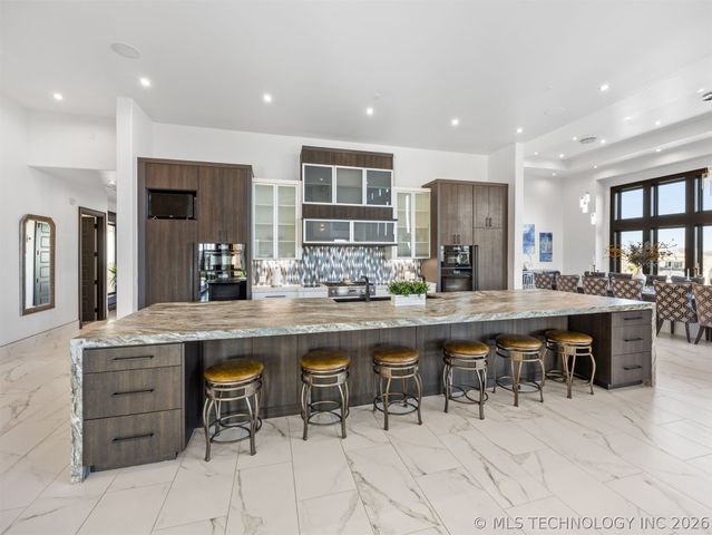 10286 S 305th East Avenue, Coweta, OK 74429