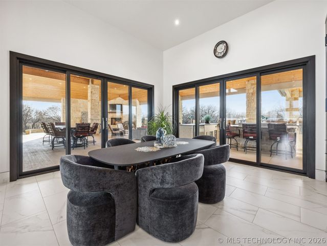 10286 S 305th East Avenue, Coweta, OK 74429