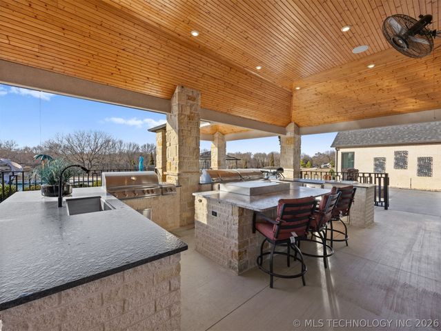 10286 S 305th East Avenue, Coweta, OK 74429