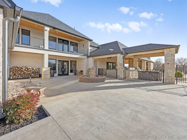 10286 S 305th East Avenue, Coweta, OK 74429