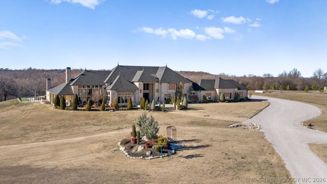 10286 S 305th East Avenue, Coweta, OK 74429