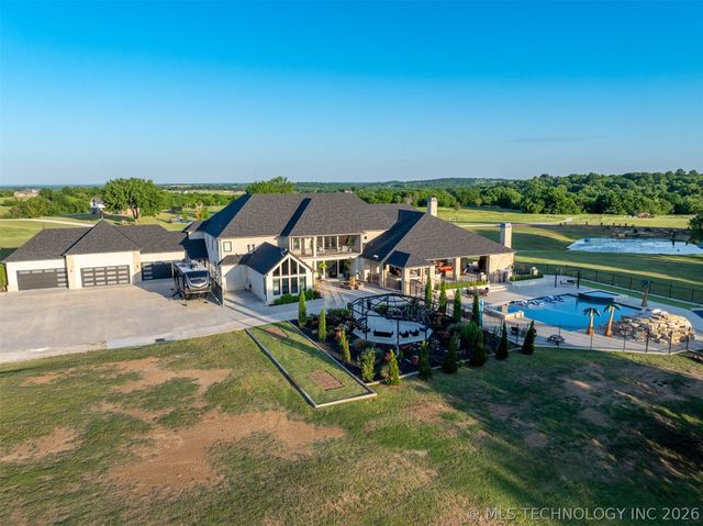 10286 S 305th East Avenue, Coweta, OK 74429