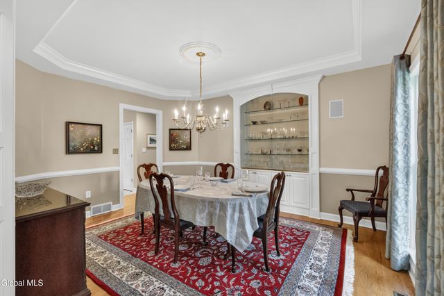 2757 Doelner Circle, Schodack, NY 12033