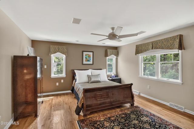 2757 Doelner Circle, Schodack, NY 12033