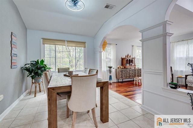 7 Stanford Drive, South Brunswick, NJ 08824