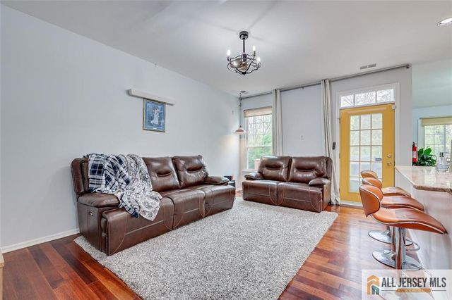 7 Stanford Drive, South Brunswick, NJ 08824