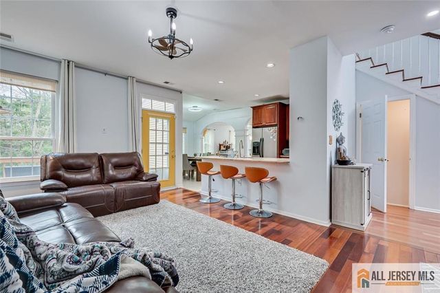 7 Stanford Drive, South Brunswick, NJ 08824