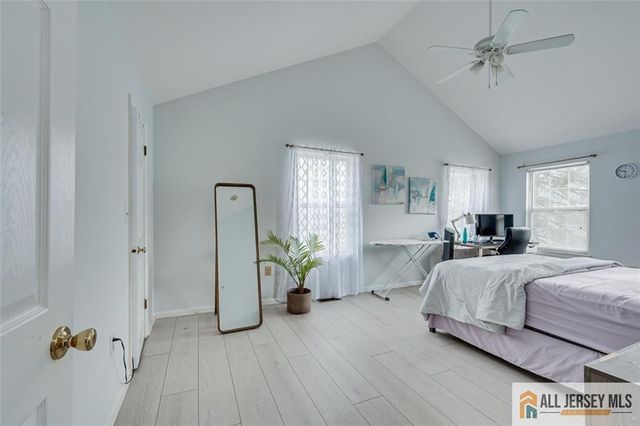 7 Stanford Drive, South Brunswick, NJ 08824