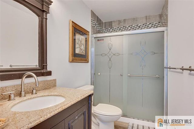 7 Stanford Drive, South Brunswick, NJ 08824