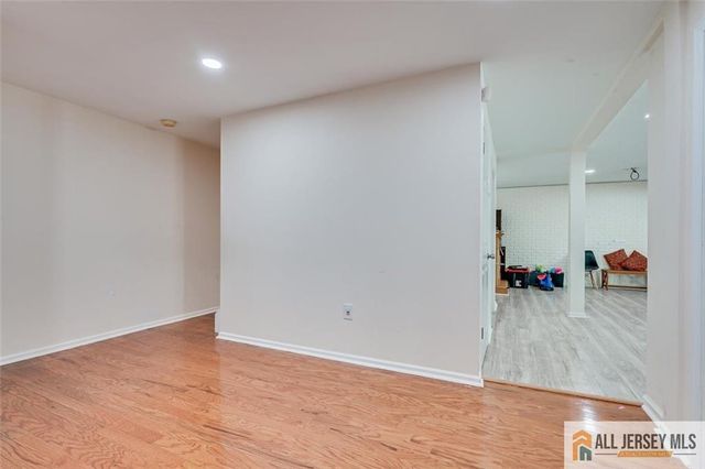 7 Stanford Drive, South Brunswick, NJ 08824