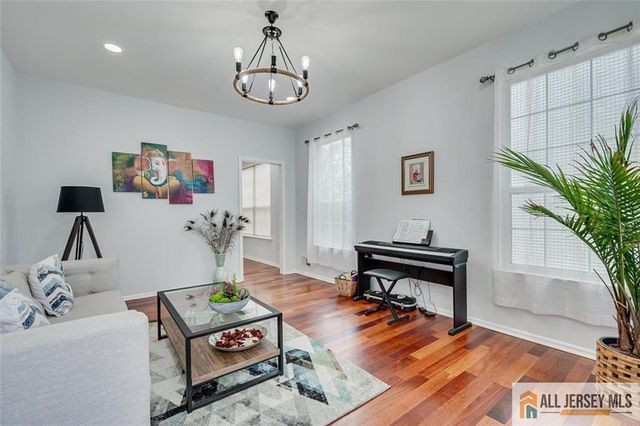 7 Stanford Drive, South Brunswick, NJ 08824