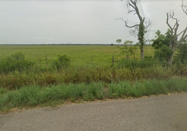 10950 Walden Road, Beaumont, TX 77713