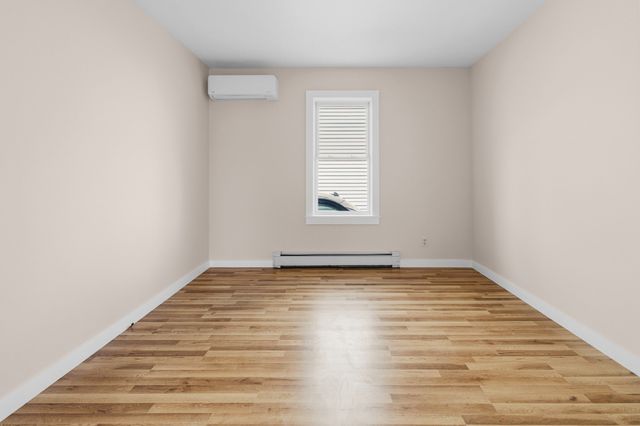 82 Princeton St, New Bedford, MA 02745