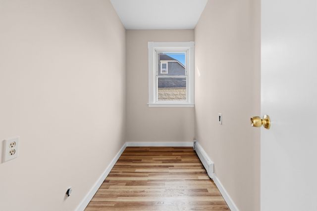 82 Princeton St, New Bedford, MA 02745