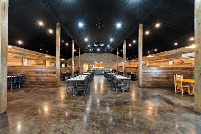 18 E Lakeview Dr., Columbia, MS 39429