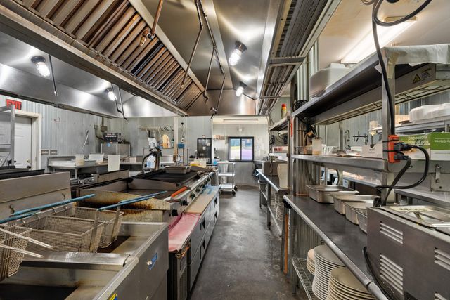 18 E Lakeview Dr., Columbia, MS 39429