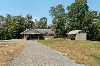 18 E Lakeview Dr., Columbia, MS 39429