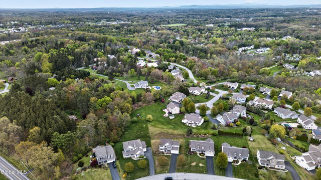8 Addison Way, Clifton Park, NY 12148
