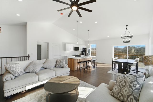 3359 Mckinley Avenue, Des Moines, IA 50321