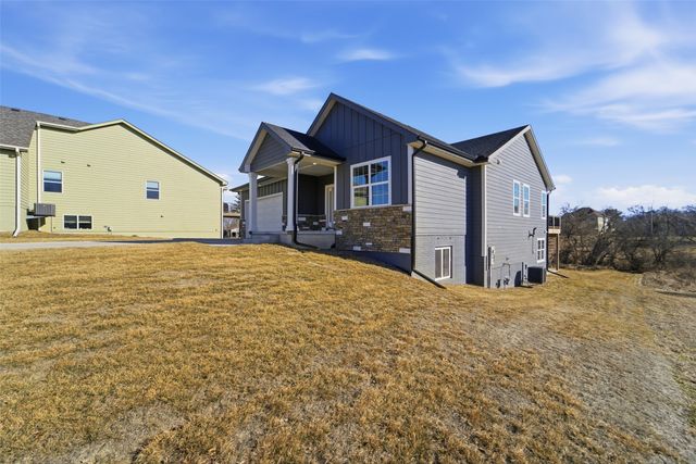 3359 Mckinley Avenue, Des Moines, IA 50321