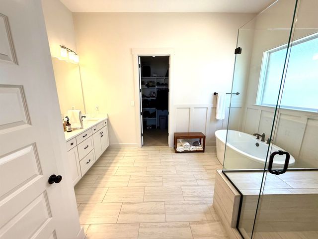 12516 GOLDEN BELL DR, Arlington, TN 38002