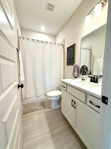 12516 GOLDEN BELL DR, Arlington, TN 38002