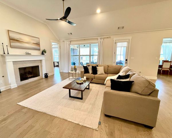 12516 GOLDEN BELL DR, Arlington, TN 38002